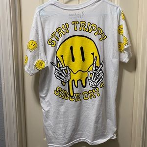 Weekend Warrior Stay Trippy T-Shirt Smiley